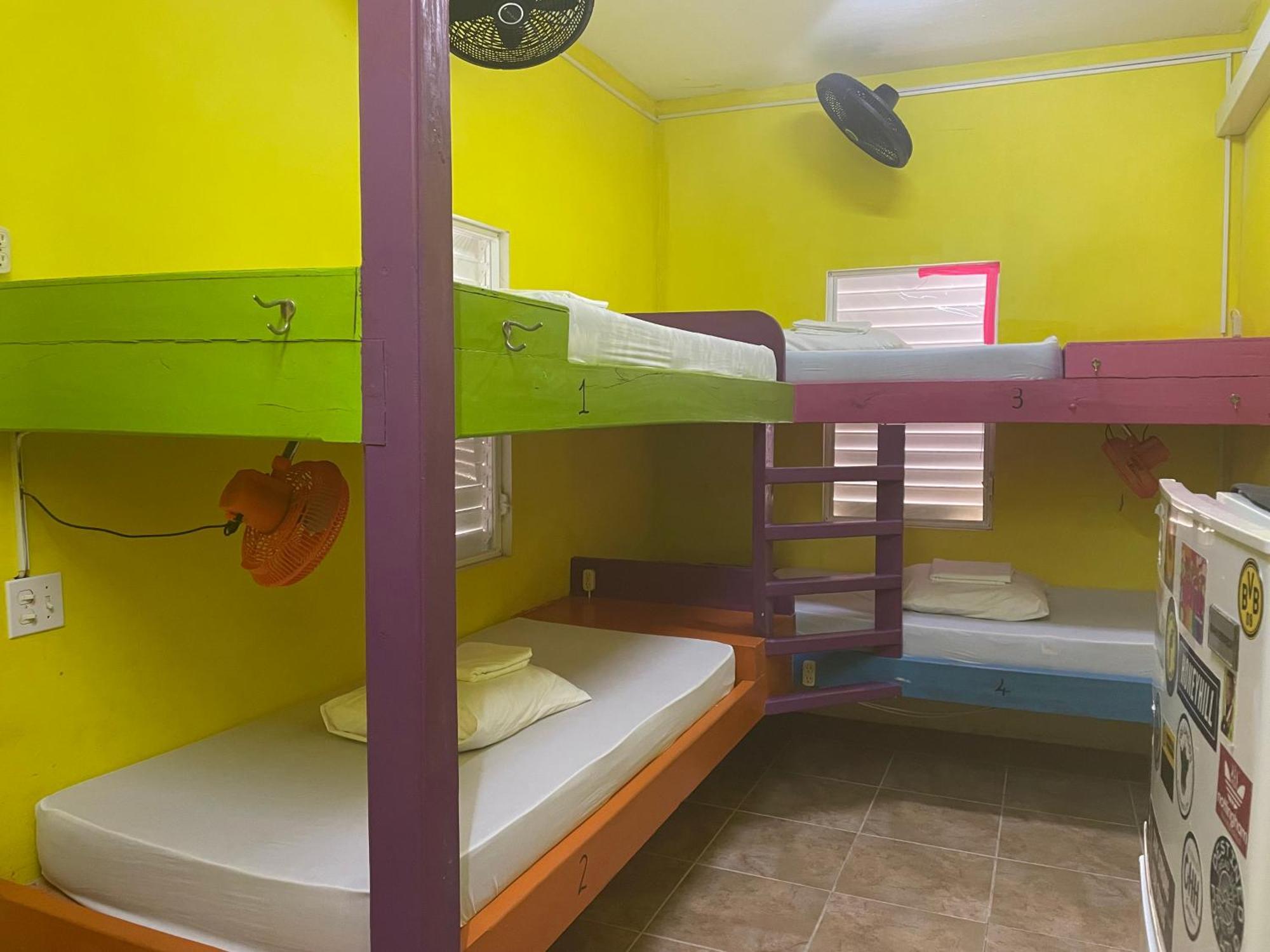 Travellers Palm Backpackers Hostel Caye Caulker Luaran gambar